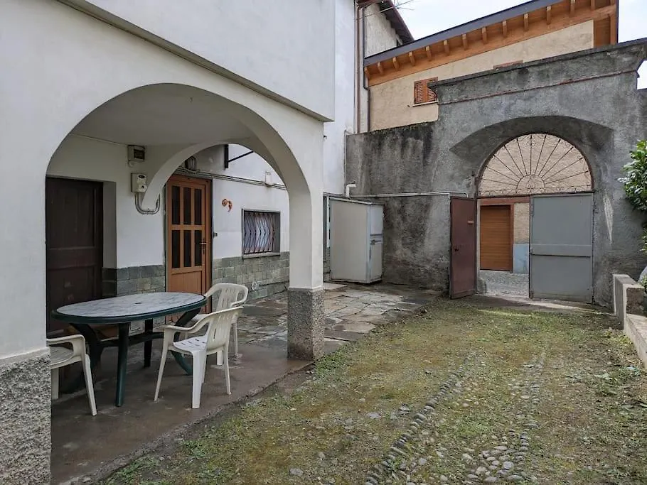 Casa Pievani - Con Giardino Apartment Tirano